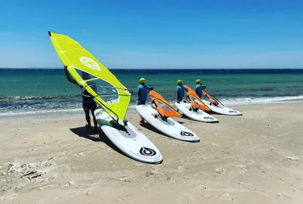 Aulas de Windsurf - Image 4